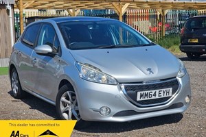 Peugeot 208 Hatchback (12-19) 1.2 VTi Style 5d For Sale - B&F Cars Northampton, Northampton