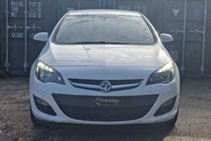 Vauxhall Astra Hatchback (09-15) 1.4i 16V Excite (10/13-) 5d For Sale - Cheap Cars and Vans, ENFIELD