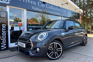 MINI Hatchback (14-24) Cooper S Steptronic Sport auto (03/2018 on) 5d For Sale - Driven Car Collection Ltd, Reading