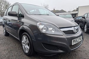 Vauxhall Zafira (05-14) 1.6i (115bhp) Exclusiv 5d For Sale - Select A Car, Leicester