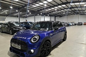 MINI Hatchback (14-24) Cooper Sport Steptronic with double clutch auto 5d For Sale - Wembley Prestige Cars, Watford