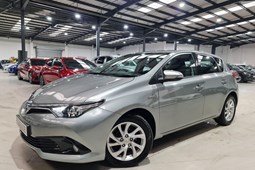 Toyota Auris (12-19) Icon Tech 1.8 VVT-i Hybrid auto (01/2018 on) 5d For Sale - Wembley Prestige Cars, Watford