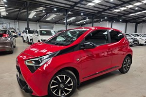 Toyota Aygo (14-22) X-Trend (Toyota Safety Sense) 1.0 VVT-i X-Shift auto 5d For Sale - Wembley Prestige Cars, Watford