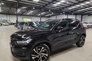 Volvo XC40 SUV (17 on) R-Design Pro Recharge T5 Plug-in hybrid FWD auto 5d For Sale - Wembley Prestige Cars, Watford