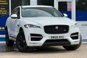 Jaguar F-Pace (16-24) R-Sport 25t 2.0 Turbocharged 250PS AWD auto 5d For Sale - Reynolds Motor Group Southend on Sea, Basildon