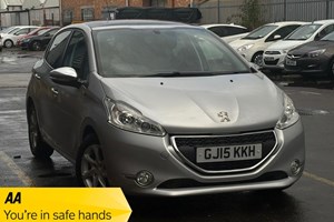 Peugeot 208 Hatchback (12-19) 1.2 VTi Style 5d For Sale - ASM AUTOS LTD, West Molesey