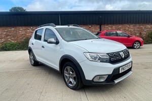 Dacia Sandero Stepway (13-21) Laureate TCe 90 (12/16 on) 5d For Sale - Grange View Motor Company LTD, Bedford