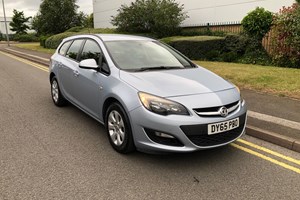 Vauxhall Astra Sports Tourer (10-15) 1.6i 16V Design 5d For Sale - MY ISHAQ LTD, Birmingham