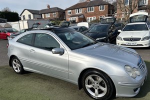 Mercedes-Benz C-Class Sports Coupe (01-08) C180K SE 3d Auto (04) For Sale - LIV MOTORS, Manchester, Prestwich