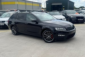 Skoda Octavia vRS (13-17) 2.0 TDI CR vRS Estate 5d For Sale - S AND T MOTOR CO LTD, Gateshead