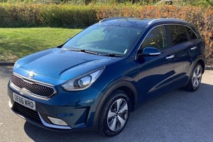 Kia Niro SUV (16-22) 2 1.6 GDi 1.56kWh lithium-ion 139bhp 6DCT auto 5d For Sale - Hammond Cars Ipswich, Ipswich