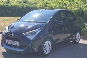 Toyota Aygo (14-22) X-Play (with Toyota Safety Sense) 1.0 VVT-i (05/2018 on) 5d For Sale - Hammond Cars Ipswich, Ipswich