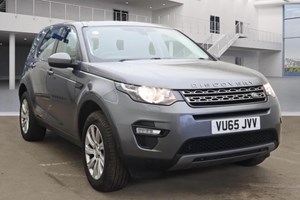 Land Rover Discovery Sport (15 on) 2.0 TD4 (180bhp) SE Tech 5d Auto For Sale - Affordable Cars, Bedford