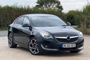 Vauxhall Insignia Hatchback (09-17) 1.6 CDTi SRi Vx-line (Start Stop) 5d For Sale - Affordable Cars, Bedford