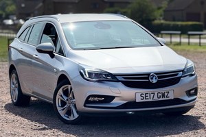 Vauxhall Astra Sports Tourer (16-21) 1.6 CDTi 16V SRi 5d For Sale - Affordable Cars, Bedford