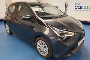 Toyota Aygo (14-22) X-Play (with Toyota Safety Sense) 1.0 VVT-i (05/2018 on) 5d For Sale - The Car Zone, Winsford