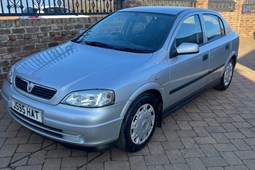 Vauxhall Astra Hatchback (98-05) 1.6i Club 5d For Sale - DF Trading LLP, Leeds