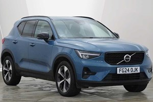 Volvo XC40 SUV (17 on) 2.0 B4P Plus Dark 5dr Auto For Sale - Stoneacre Stockton Volvo, Stockton-on-Tees