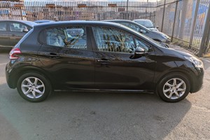 Peugeot 208 Hatchback (12-19) 1.2 VTi Active 5d For Sale - MH Car Sales, Coatbridge