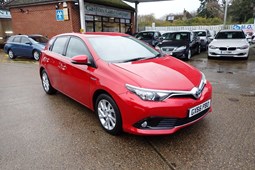 Toyota Auris (12-19) 1.8 Hybrid Business Edition 5d CVT For Sale - gaston gate garage, cranleigh