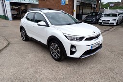 Kia Stonic SUV (17 on) 2 1.4 MPi 98bhp ISG 5d For Sale - gaston gate garage, cranleigh