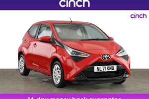 Toyota Aygo (14-22) X-Play (with Toyota Safety Sense) 1.0 VVT-i (05/2018 on) 5d For Sale - cinch, Hull