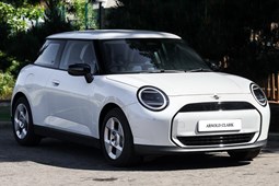 MINI Cooper Electric Hatchback (24 on) 135kW E Classic 41kWh 3dr Auto For Sale - Arnold Clark Click & Collect Exeter, Exeter