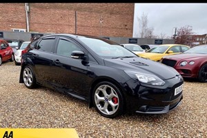 Ford Focus ST (12-18) 2.0T ST-2 Hatchback 5d For Sale - Large Motor Company, Newbury