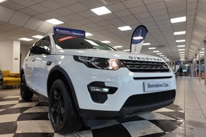 Land Rover Discovery Sport (15 on) 2.0 TD4 Pure [5 seat] 5d For Sale - Brownlow Cars, Durham