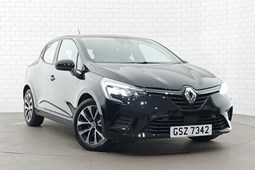 Renault Clio Hatchback (19 on) 1.6 E-TECH Hybrid 145 Evolution 5dr Auto For Sale - Arnold Clark Motorstore (Bolton), Bolton