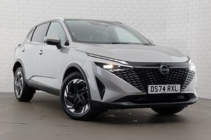 Nissan Qashqai SUV (21 on) 1.3 DiG-T MH 158 N-Connecta 5dr Xtronic For Sale - Arnold Clark Motorstore (Bolton), Bolton