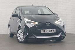 Toyota Aygo (14-22) X-Play (with Toyota Safety Sense) 1.0 VVT-i X-Shift auto (05/2018 on) 5d For Sale - Arnold Clark Motorstore (Bolton), Bolton