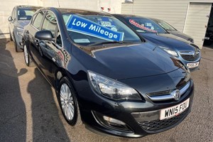 Vauxhall Astra Hatchback (09-15) 1.4i 16V Excite (10/13-) 5d For Sale - Castle 4 Cars, Southampton