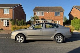 Skoda Octavia Hatchback (04-12) 1.9 TDI PD Ambiente 5d For Sale - CARMAKEOVER BARNSLEY LTD, Barnsley