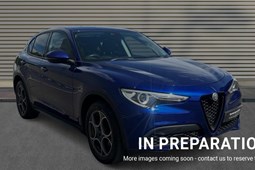 Alfa Romeo Stelvio SUV (17 on) 2.0 Petrol Sprint 200hp AWD auto 5d For Sale - Marshall Jaguar Newbury, Newbury