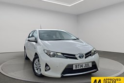Toyota Auris (12-19) 1.8 VVTi Hybrid Icon 5d CVT Auto For Sale - CALNE TOP CAR SALES LIMITED, Calne