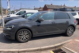 Volkswagen Golf Hatchback (13-20) SE Navigation 1.6 TDI BMT 115PS DSG auto (03/17 on) 5d For Sale - Catalina Of Stanningley, Stanningley
