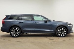 Volvo V60 Estate (18 on) B5 (P) AWD auto 5d For Sale - Listers Leamington Spa - Volvo Cars, Leamington Spa