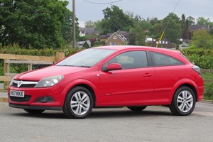 Vauxhall Astra Sport Hatch (05-10) 1.6i 16V SXi (115bhp) 3d For Sale - RobertsCarscouk, Flint