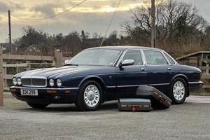 Daimler Saloon (93-03) 4.0 Six 4d Auto For Sale - RobertsCarscouk, Flint