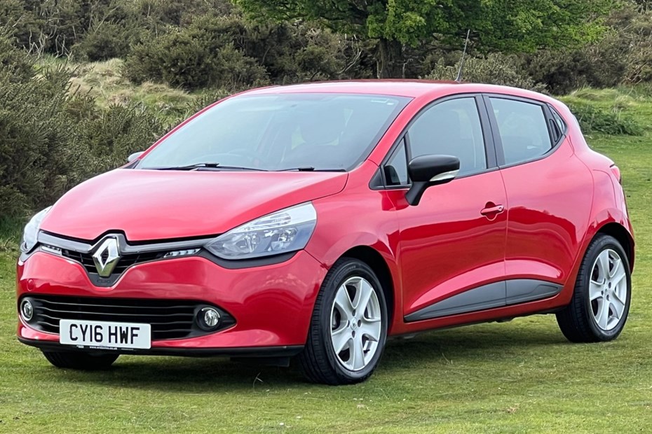 Renault Clio Hatchback (12-19) 1.2 16V Play 5d For Sale - RobertsCarscouk, Flint