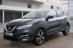 Nissan Qashqai (14-21) N-Connecta 1.5 dCi 115 (07/2018 on) 5d For Sale - Maximum Car Supermarket, Chichester