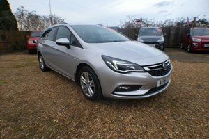 Vauxhall Astra Hatchback (15-21) 1.6 CDTi 16V Design 5d For Sale - Auto Tecnics, Kings Lynn