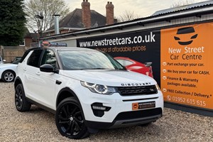 Land Rover Discovery Sport (15 on) 2.0 TD4 (180bhp) HSE Black 5d Auto For Sale - New Street Car Centre, Telford