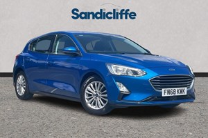 Ford Focus Hatchback (18 on) Titanium 1.0 Ford EcoBoost 125PS 5d For Sale - SANDICLIFFE FORDSTORE NOTTINGHAM, Nottingham