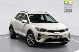 Kia Stonic SUV (17 on) 2 1.4 MPi 98bhp ISG 5d For Sale - Hendy Car Store Exeter, Exeter