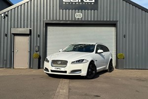 Jaguar XF Sportbrake (12-15) 2.2d Luxury 5d Auto For Sale - Caru Automotive, Brierley Hill