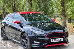 Ford Focus Hatchback (11-18) 1.5 EcoBoost (182bhp) Zetec S Black 5d For Sale - MK CITY CARS LTD, Milton Keynes
