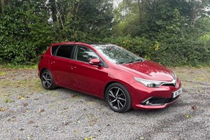 Toyota Auris (12-19) 1.6 D-4D Design TSS 5d For Sale - Carzone NI, Kesh