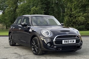 MINI Hatchback (14-24) Cooper S Classic Steptronic with double clutch auto 5d For Sale - Bateman & Lynch Cars (Tavistock), Tavistock